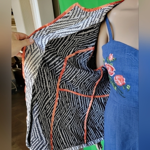 Chico's Artisan Applique women's Jacket - Picture 7 of 15